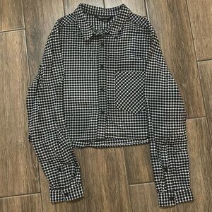 American Apparel Cropped Plaid Flannel Button Down Size M